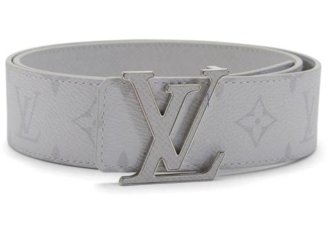 white louis vuitton belt bag|louis vuitton belt bag monogram.